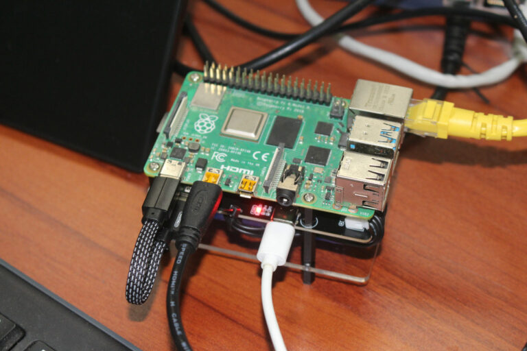 Review Of Sunfounder Raspberry Pi Ups Power Supply Cnx Software