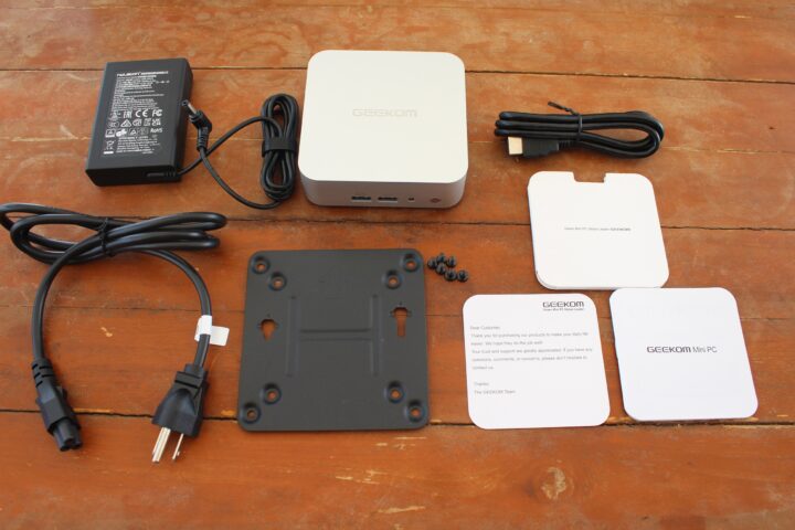 GEEKOM A8 mini PC unboxing accessories power supply