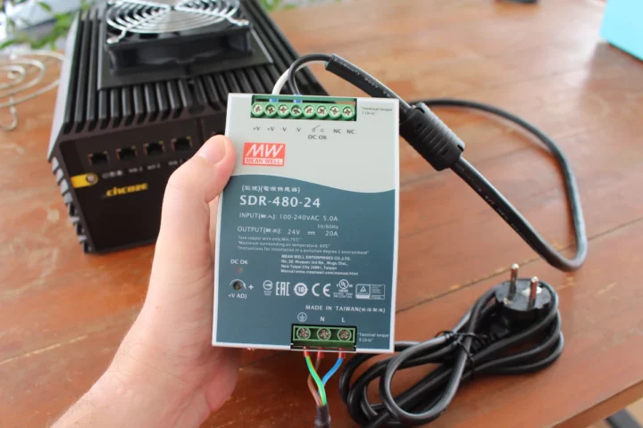 MeanWell SDR-480-24 power supply