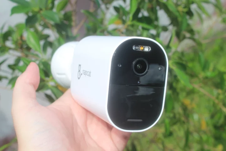 Napcat WiFi security camera