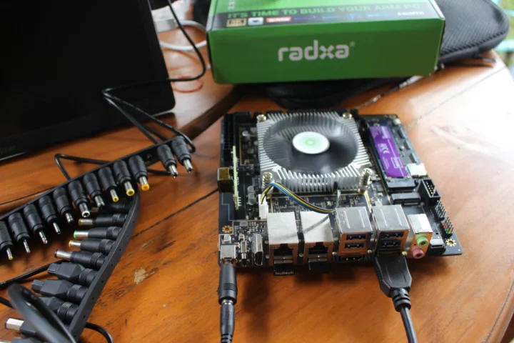 Radxa ROCK 5 ITX 12V DC power