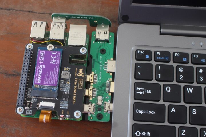 Raspberry Pi 5 CrowView Note laptop shell