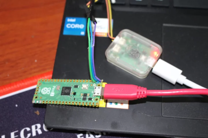 Raspberry Pi Pico 2 serial Debug Probe