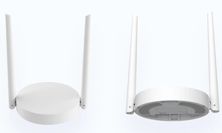 The Things Indoor Gateway Pro with dual external antenna