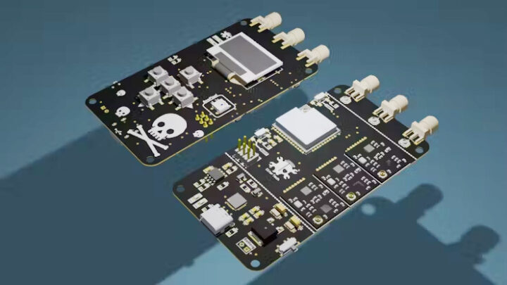 nRFBOX V2 ESP32 wireless hacking tool top and bottom