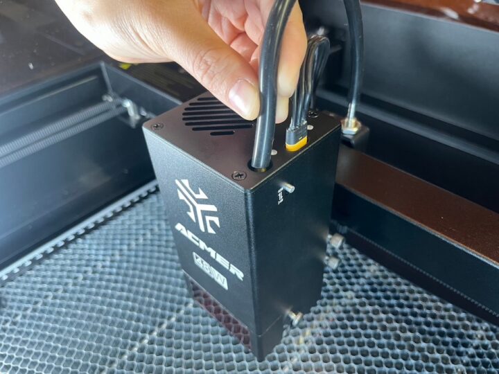 ACMER P3 48W Laser Engraver Connect The Air Pipe