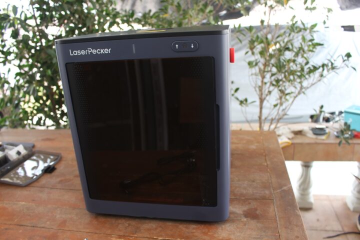 LaserPecker Safety Enclosure front